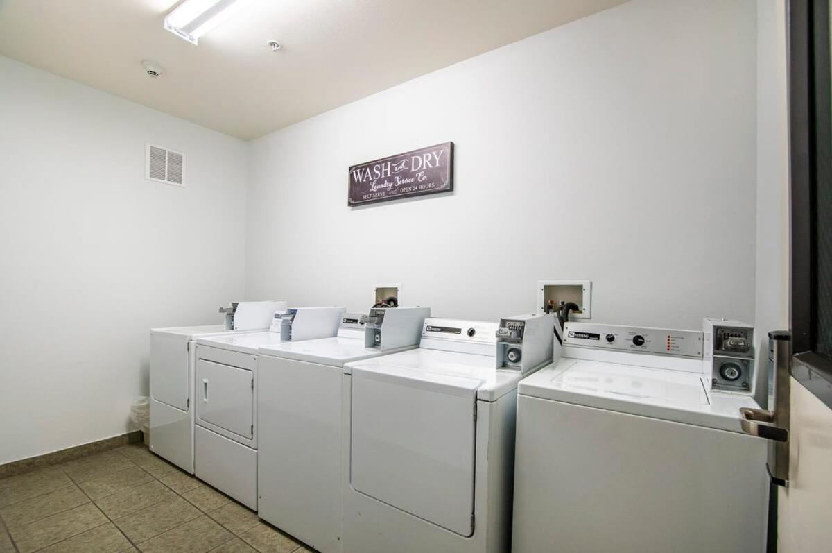 Sierra Vista Studio Apartment With Full Kitchen And King Bed 외부 사진