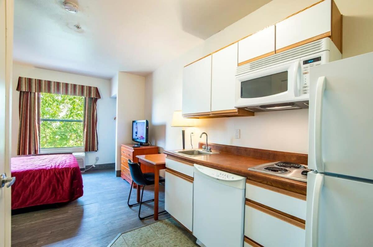Sierra Vista Studio Apartment With Full Kitchen And King Bed 외부 사진