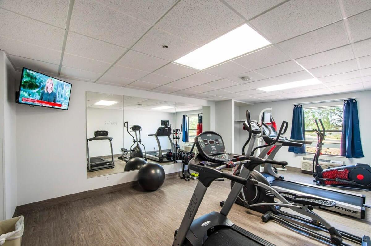 Sierra Vista Studio Apartment With Full Kitchen And King Bed 외부 사진